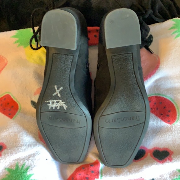 Franco Sarto women’s Pisces ankle bootie - Picture 2 of 6